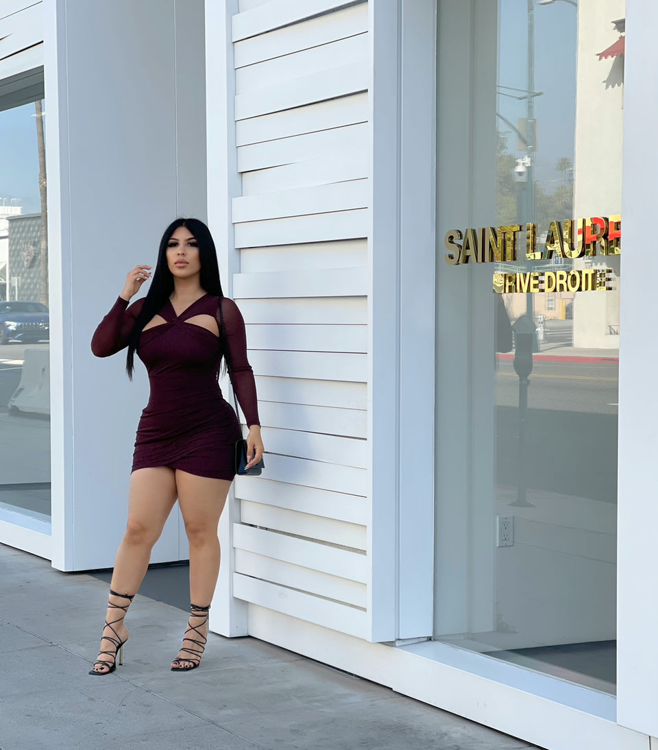 Can’t Resist Me Dress - Plum
